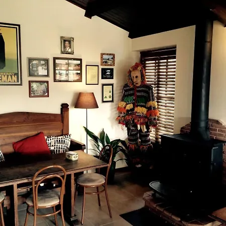 Romantic Tiny Getaway In The Woods Near Braganca, Portugal *