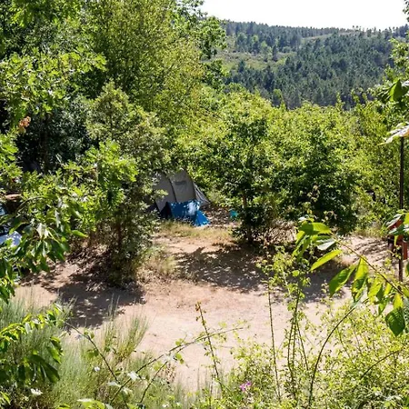 Romantic Tiny Getaway In The Woods Near Braganca, Portugal Сasa de vacaciones